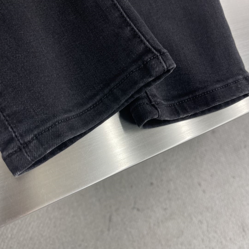 Pra*a long pants